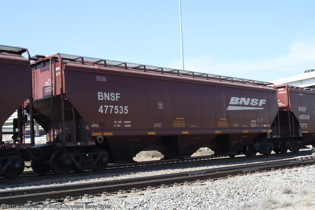 BNSF 477535